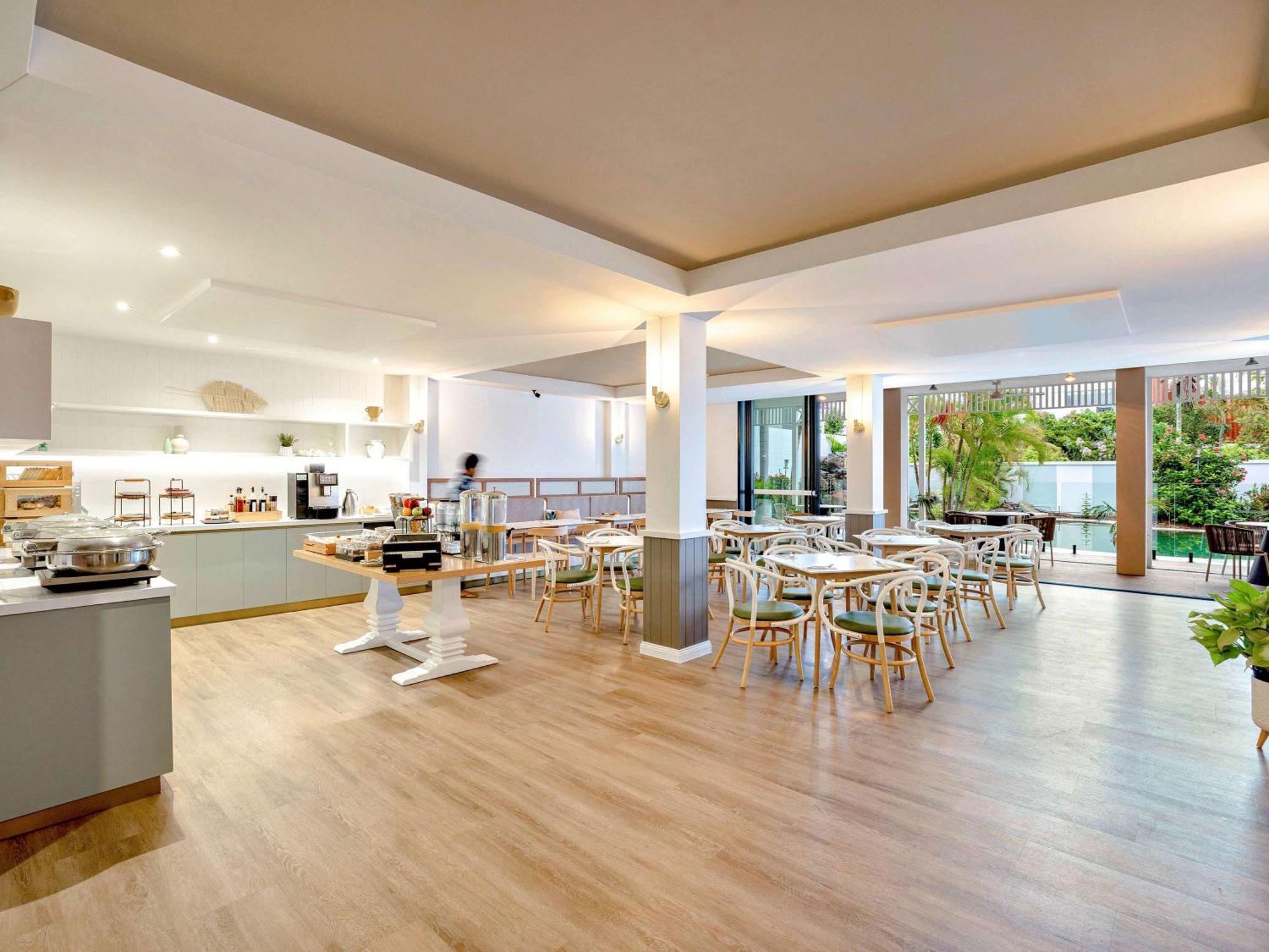 Mercure Κερνς Εξωτερικό φωτογραφία